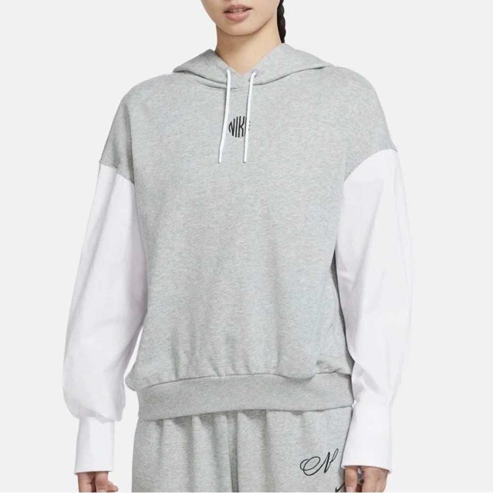 Nike Women's Sportswear Icon Clash Monogram Hoodie in Gray/White Size 1X
